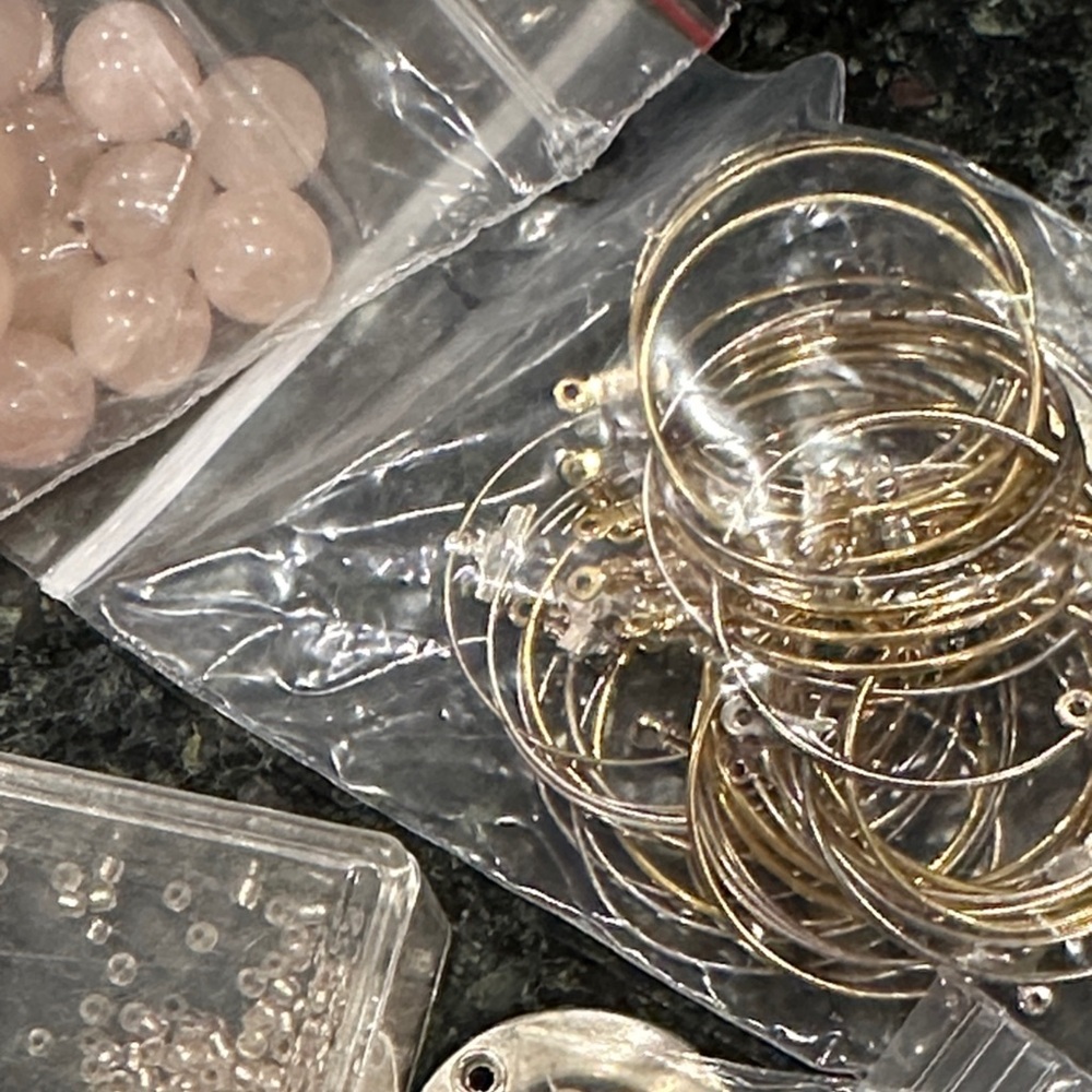 Huge lot jewelry making beads supplies findings crafts - Picture 7 of 12